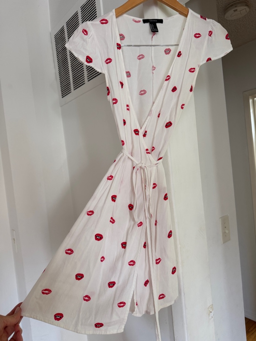 Forever 21 White Mini Wrap Dress with Red Lip Print
